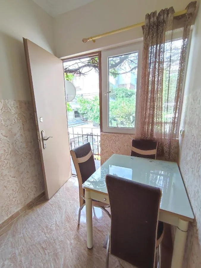 G&L Apartments Tbilisi 0*,  Georgia